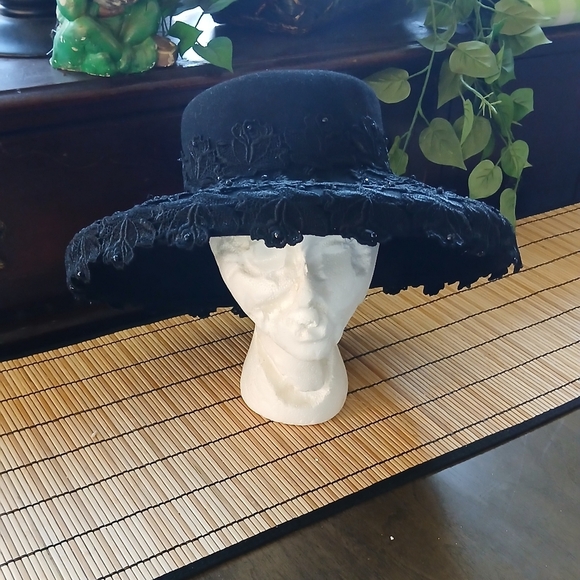 1950 UNION MADE BLACK Sunbrero CLOCHE Wide Brim Wool CROWN Lace Detail One Size - Picture 3 of 10